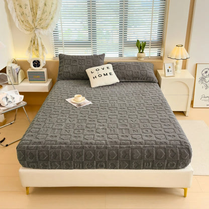 Luxury Milk Velvet Fitted Sheet – Ultra-Soft & Stylish Bedding Essential!