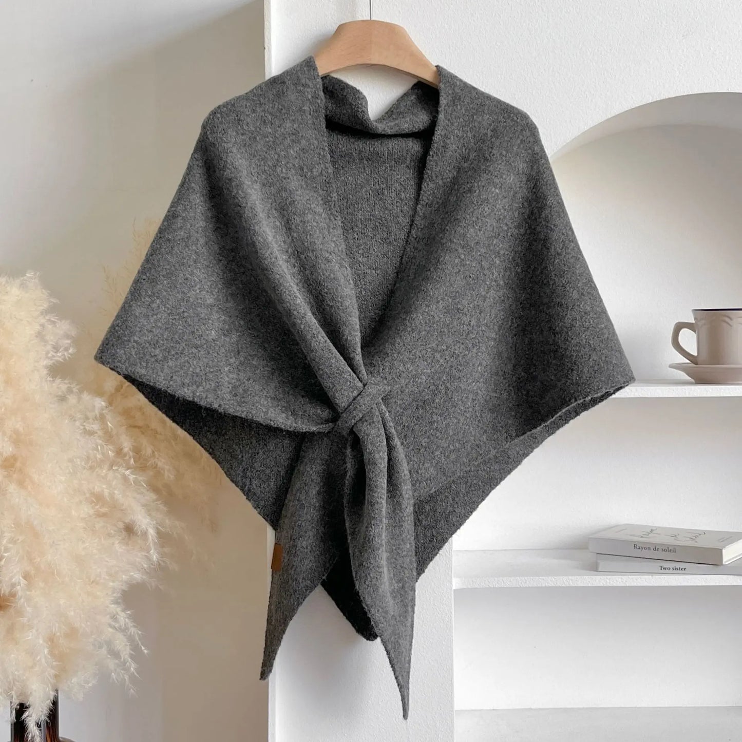 CozyCharm™ Scarf – Effortless Style, All-Day Comfort
