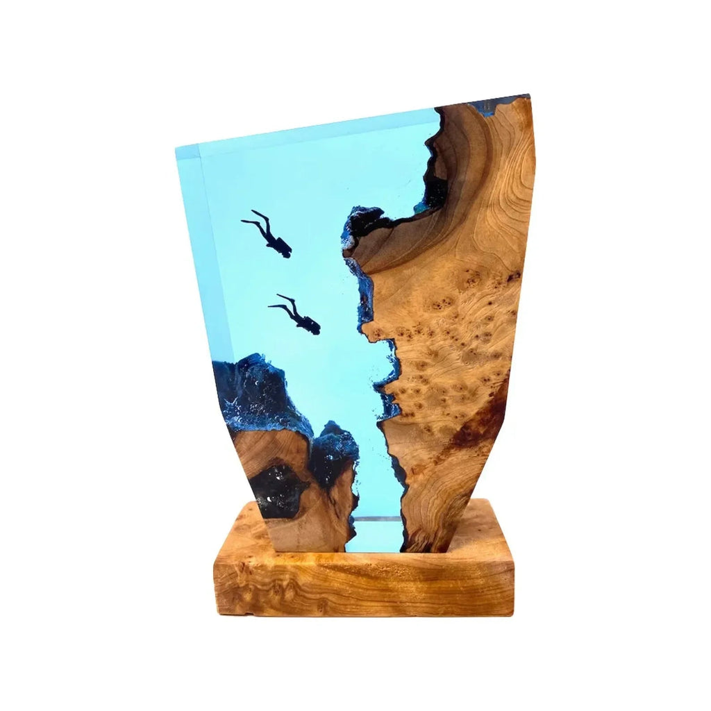[Funny] Ocean karst cave Diver night light LED Light Action Figure Collection model home decoration Ornaments kids birthday gift Kidstoy 2015 Store