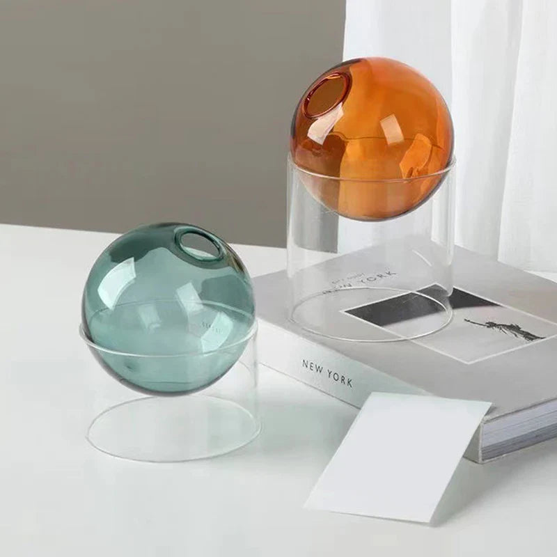 Mini Round Glass Flower Vase – A Delightful Touch of Nature for Your Space Ursmart Store