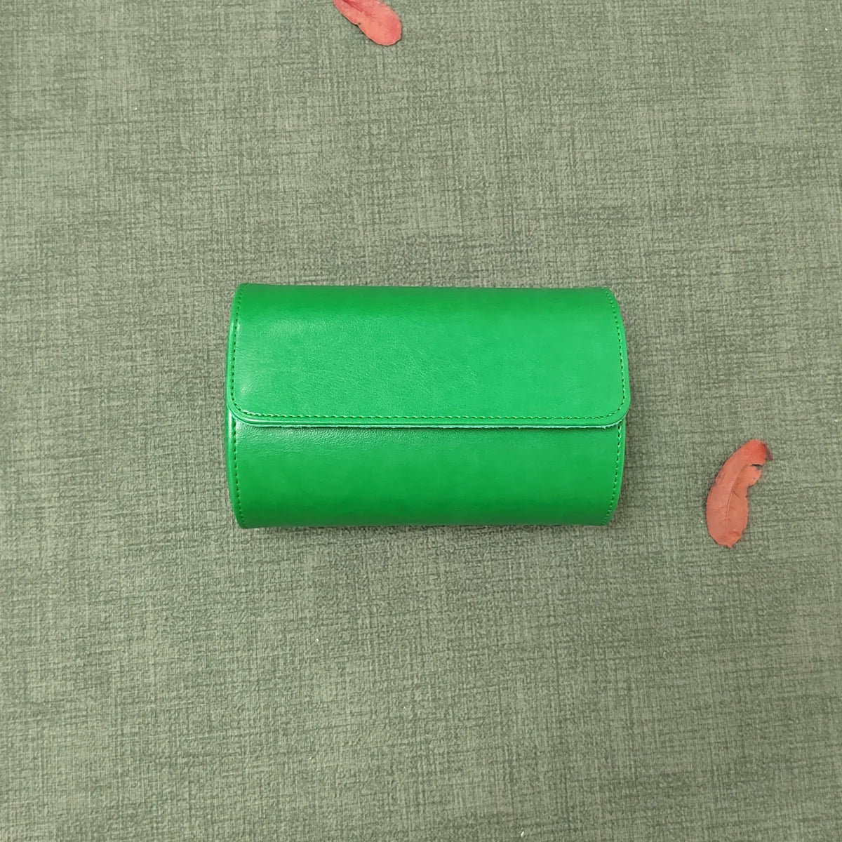 WatchGuard™ Vintage Roll Case 🛡️⌚ Protect Every Timepiece