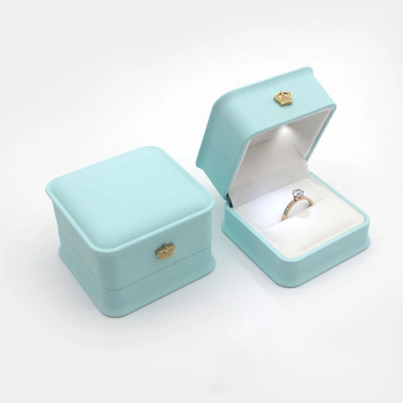 LED Jewelry Ring Box with Llight Luxury Crown Earrings Pendant Storage Display Proposal Wedding Gift Box Jewelry Organizer Box