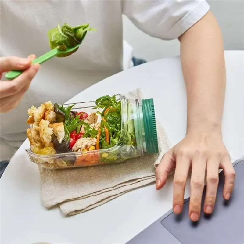 SaladGo™ – Comidas frescas en cualquier lugar y en cualquier momento
