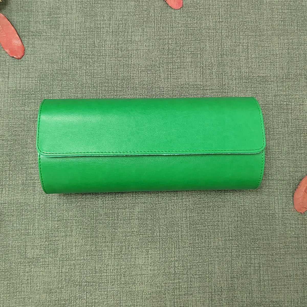 WatchGuard™ Vintage Roll Case 🛡️⌚ Protect Every Timepiece