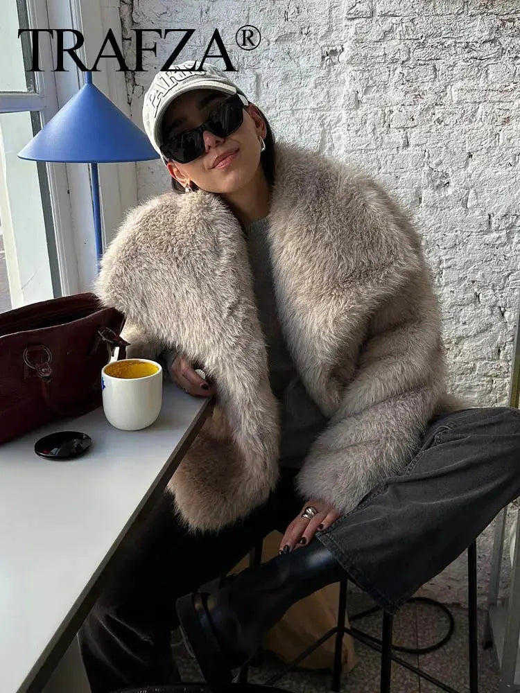 View details for TRAF 2024 Women Fashion Cropped Faux Fur Jacket Coat Long Sleeve Front 