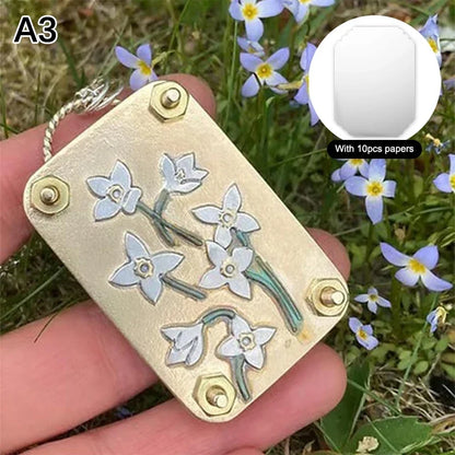 Bloom Forever: Handmade Micro Flower Press Kit