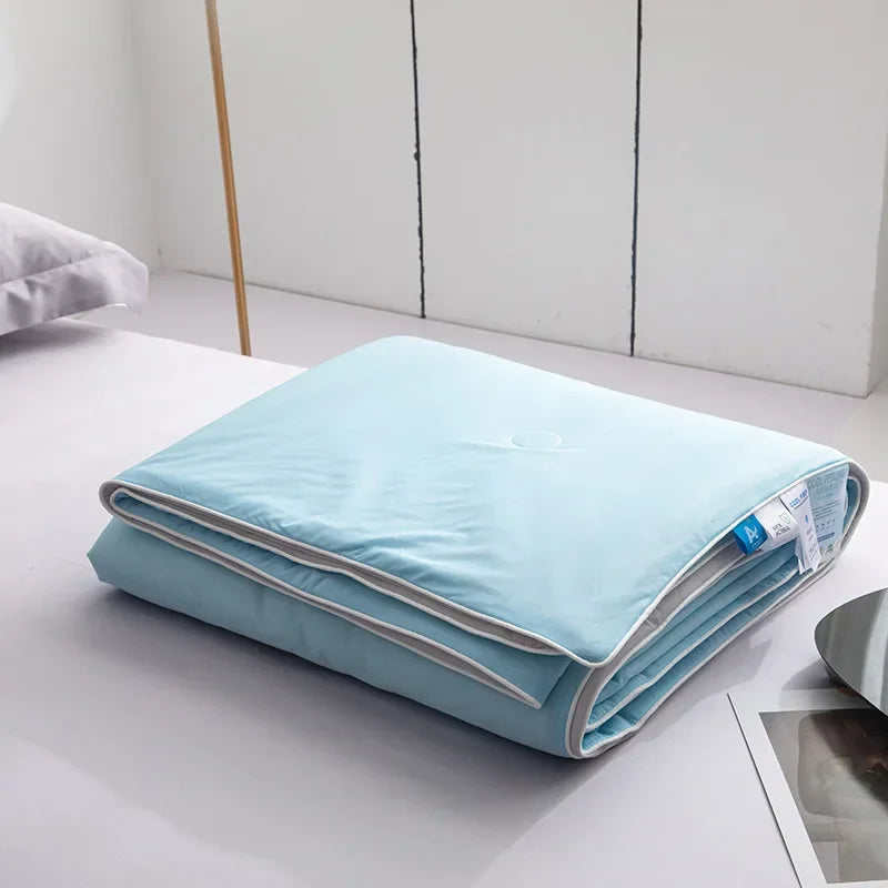 Chill Sleep: Summer Ultimate Cooling Blanket