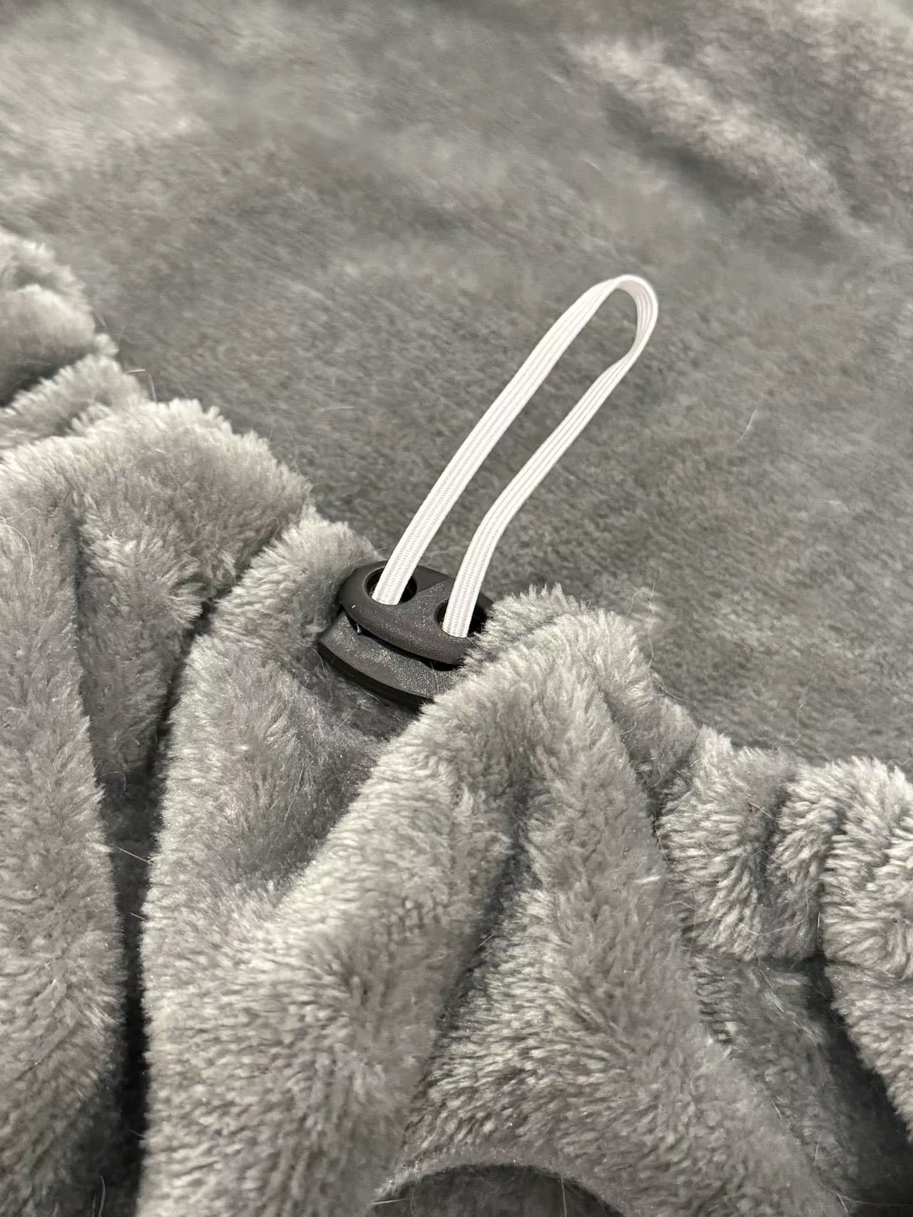 Cozy Kitten and Puppy Pet Carrier Apron Cat Apron with Hanging Chest Bag and Cat Sleep Function