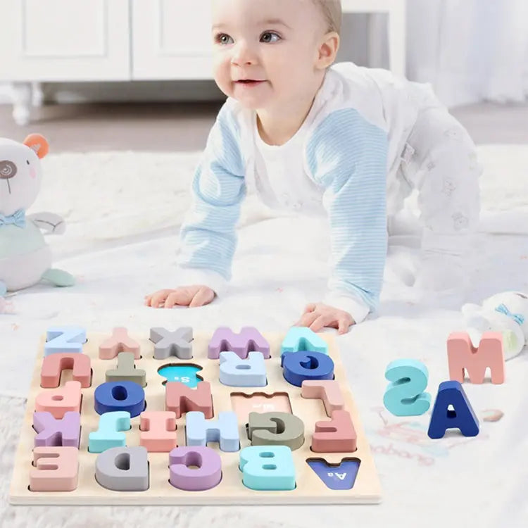 Puzle de madera con números y letras | Aprendizaje del abecedario para niños pequeños