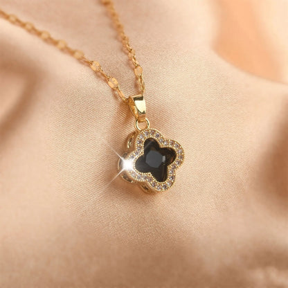 View details for Simple Flower Shape Pendant Necklace Inlaid Shiny Zircon 18K Gold 