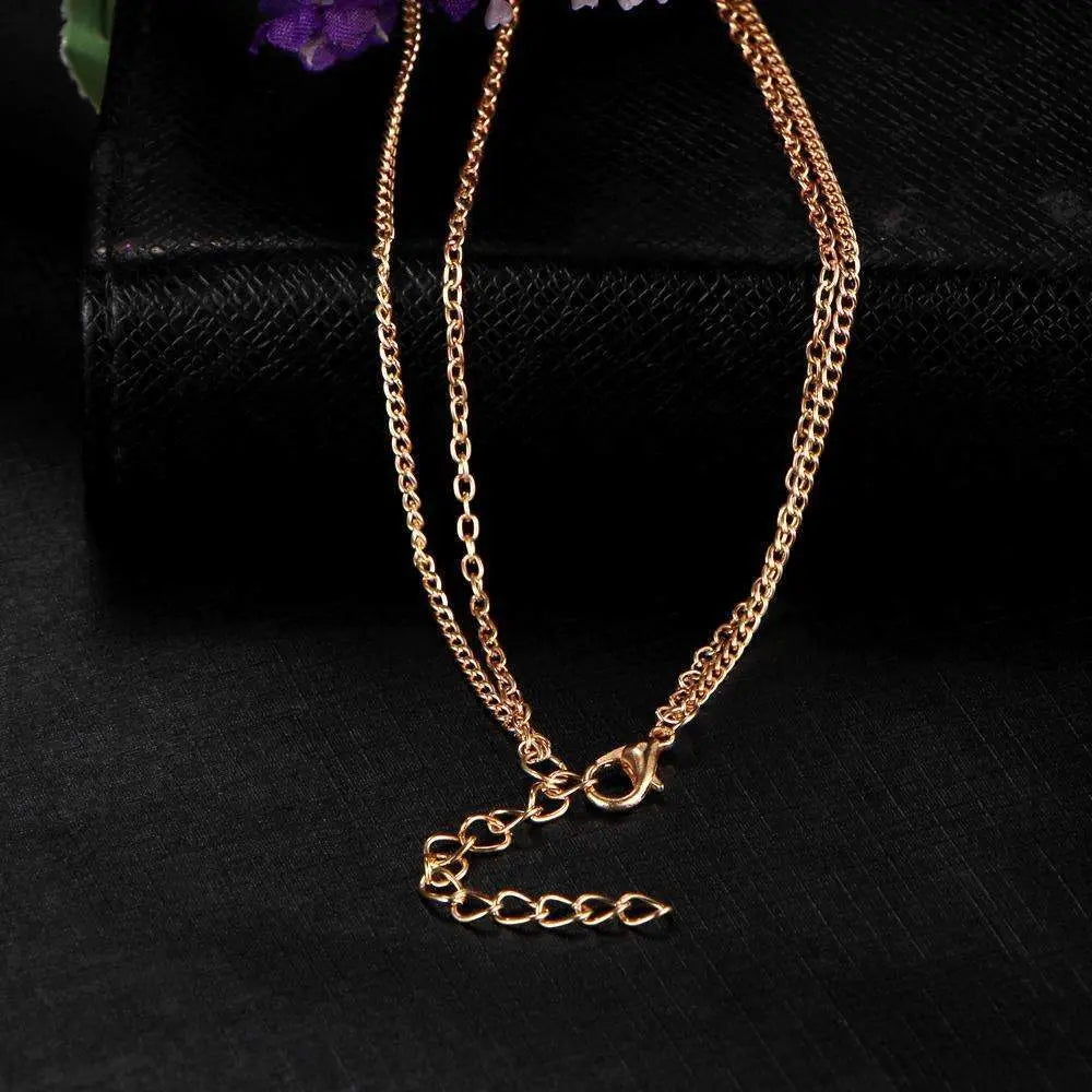 Collar de doble capa de mármol con diseño de chevrón